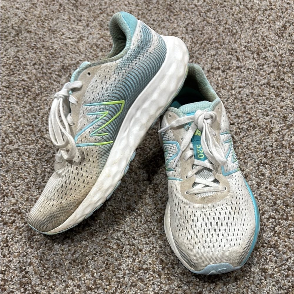 New Balance 520 Cream and Blue Running Shoes with Cushioned Sole